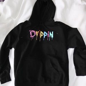 black drippin hoodie🤎